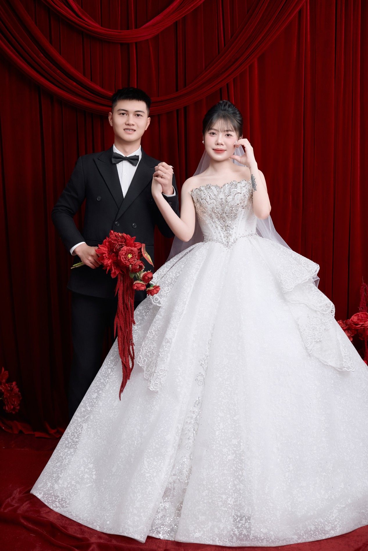 Thiệp cưới online