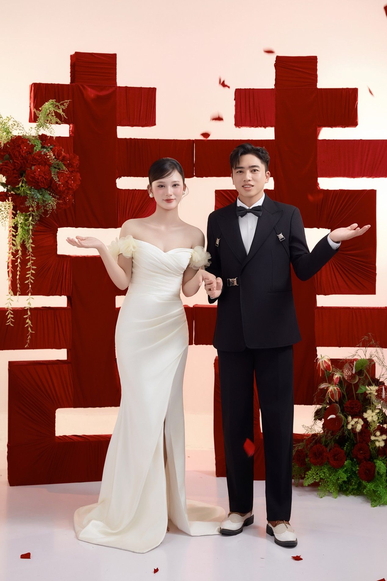 Thiệp cưới online