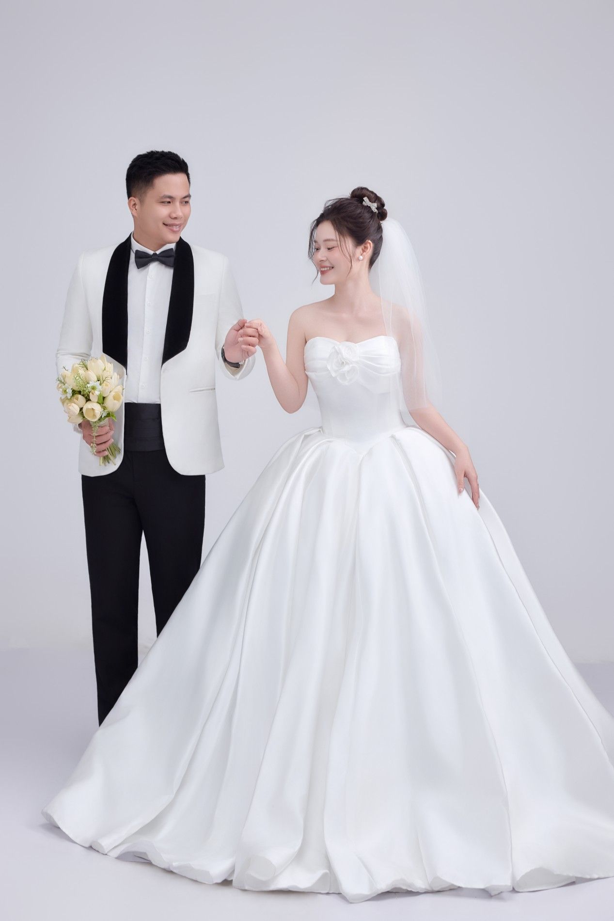 thiệp cưới online